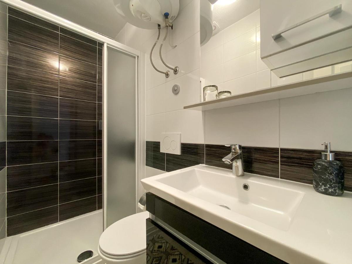 Apartments Paladin Makarska Ngoại thất bức ảnh
