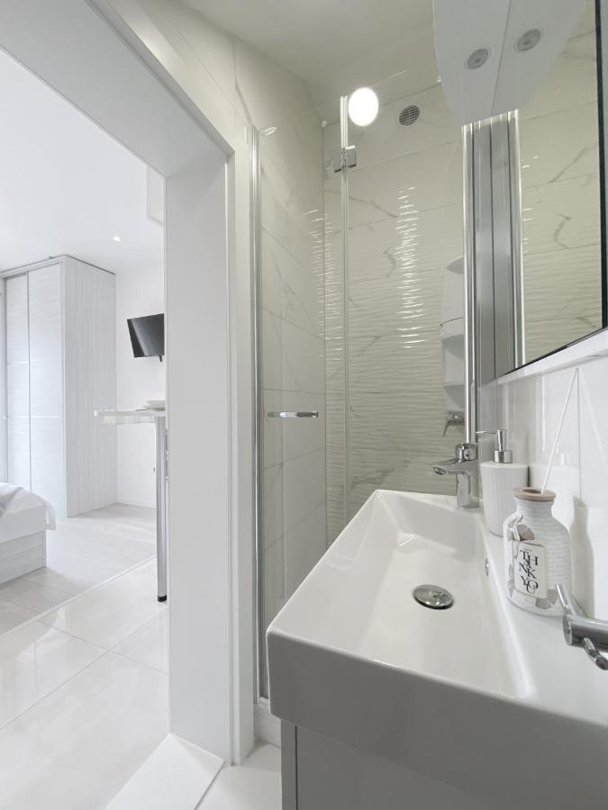Apartments Paladin Makarska Ngoại thất bức ảnh