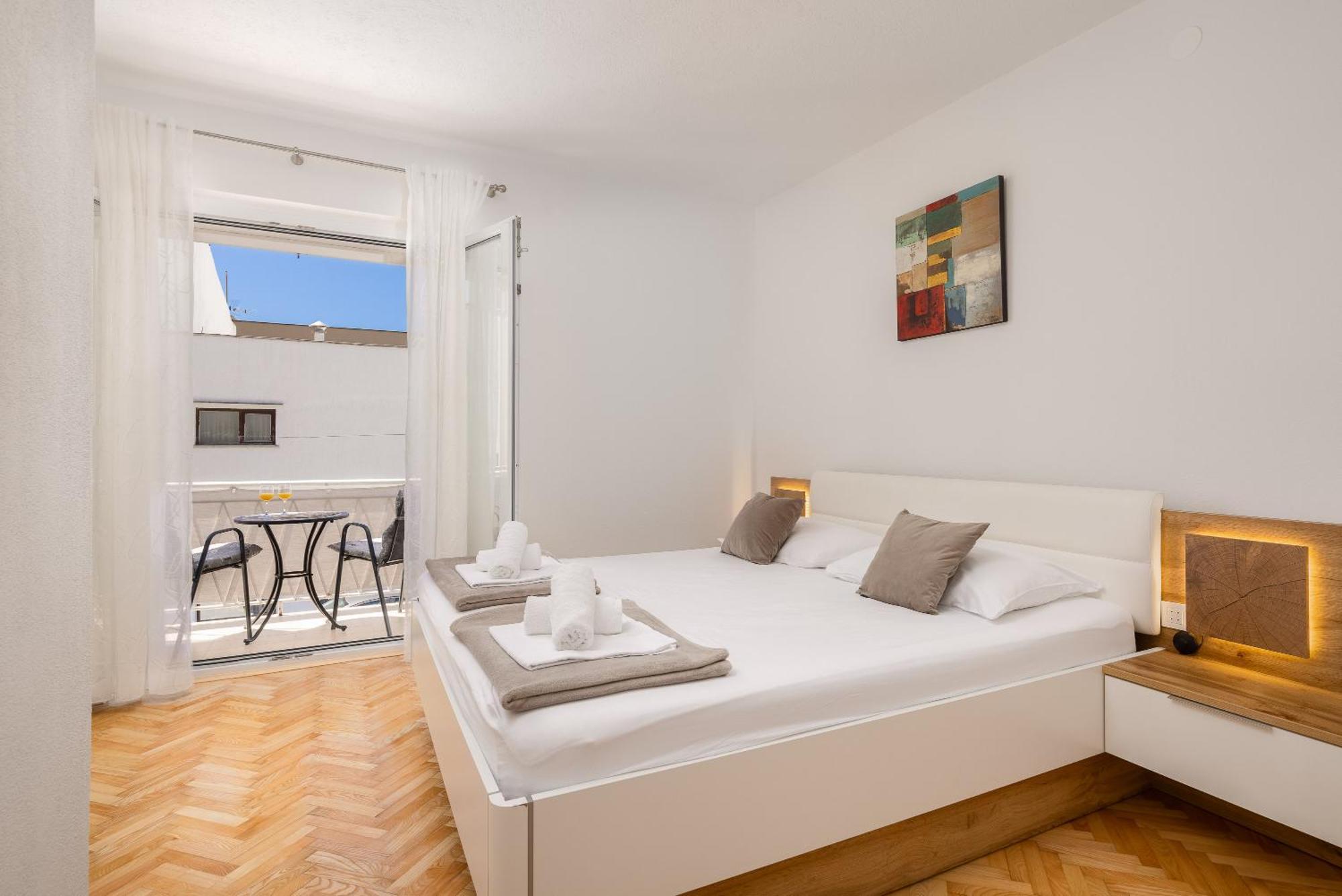 Apartments Paladin Makarska Ngoại thất bức ảnh